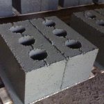 Станок для изготовления блоков: простое устройство или виброустановка?