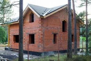 Строительство дома из пустотелого поризованного кирпича